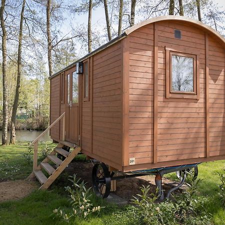 Hotel Glamping - 25 Min Roermond, Maasmechelen & Maastricht Kinrooi Exterior foto